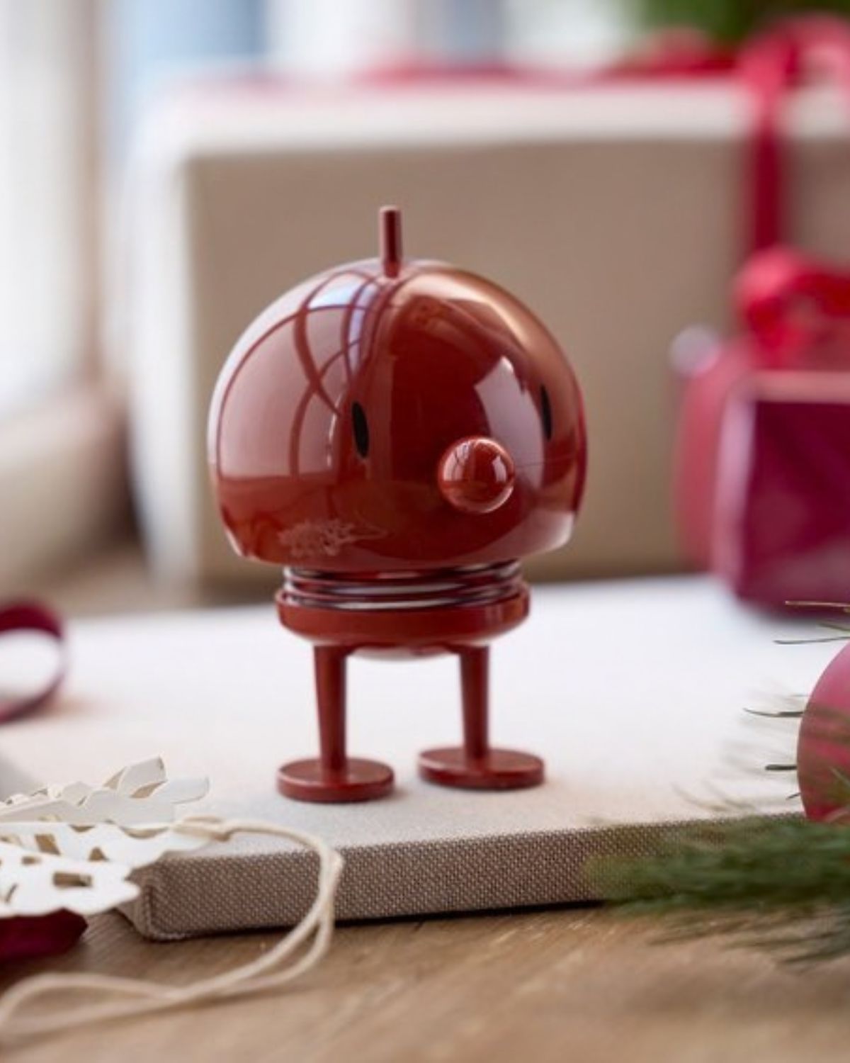 BUMBLE  M MAROON