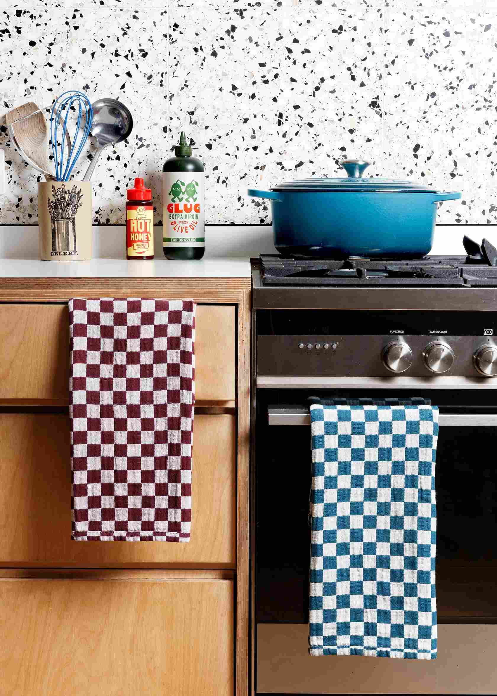 COTTON HAND TOWEL - TEAL CHECK