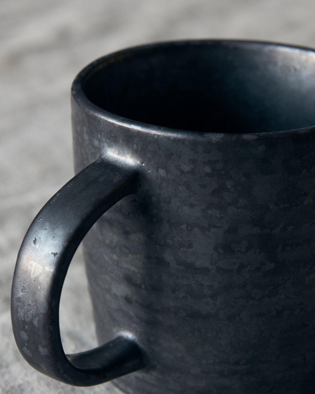PION CUP BLACK/BROWN